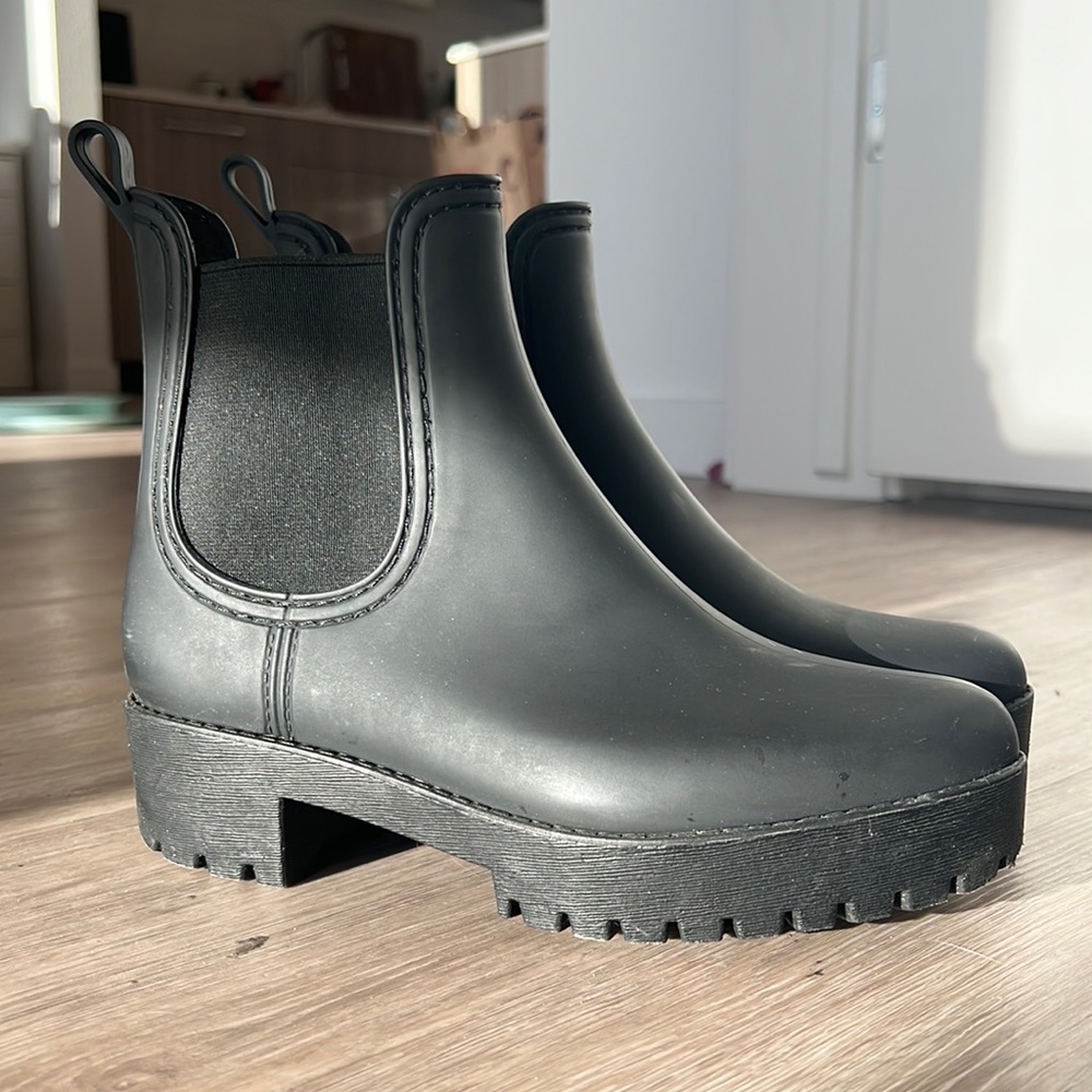 Jeffrey Campbell Black Chelsea Rain Boots, size 6